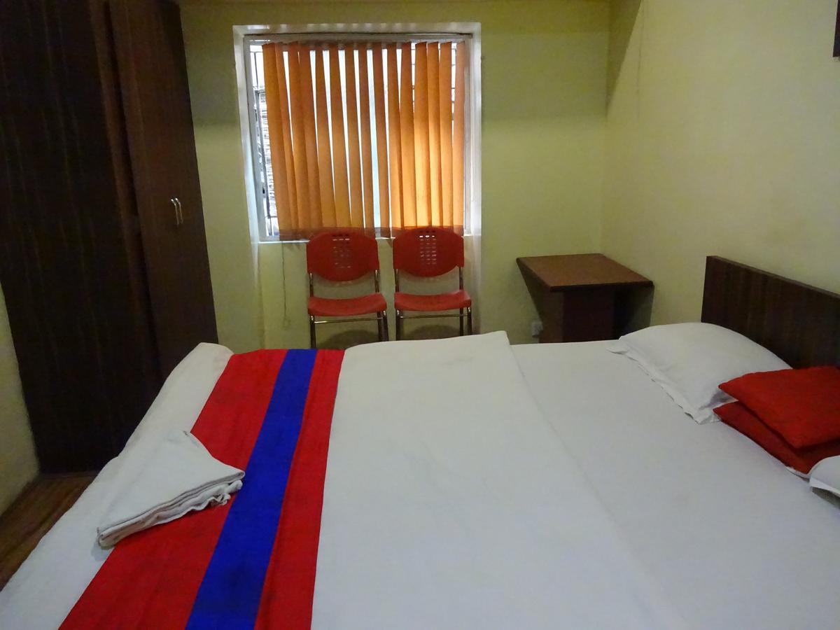 Monovilla Inn Колката Екстериор снимка
