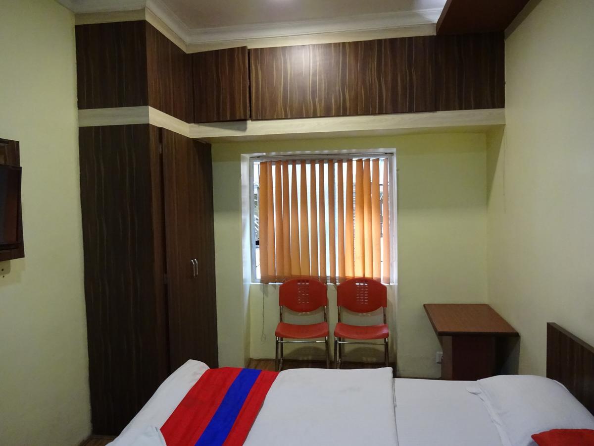 Monovilla Inn Колката Екстериор снимка